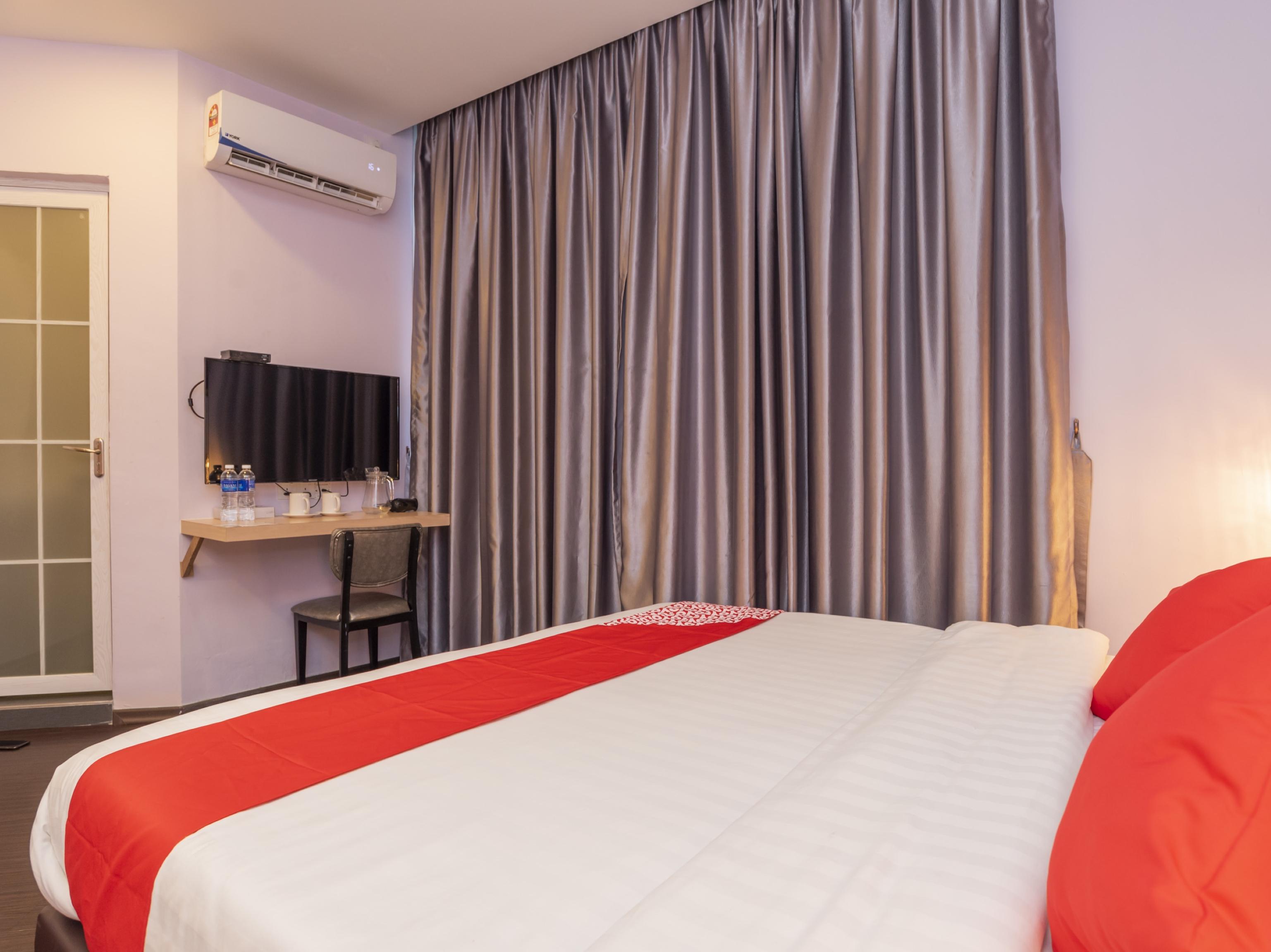 Zenz Hotel Kulai Exteriér fotografie
