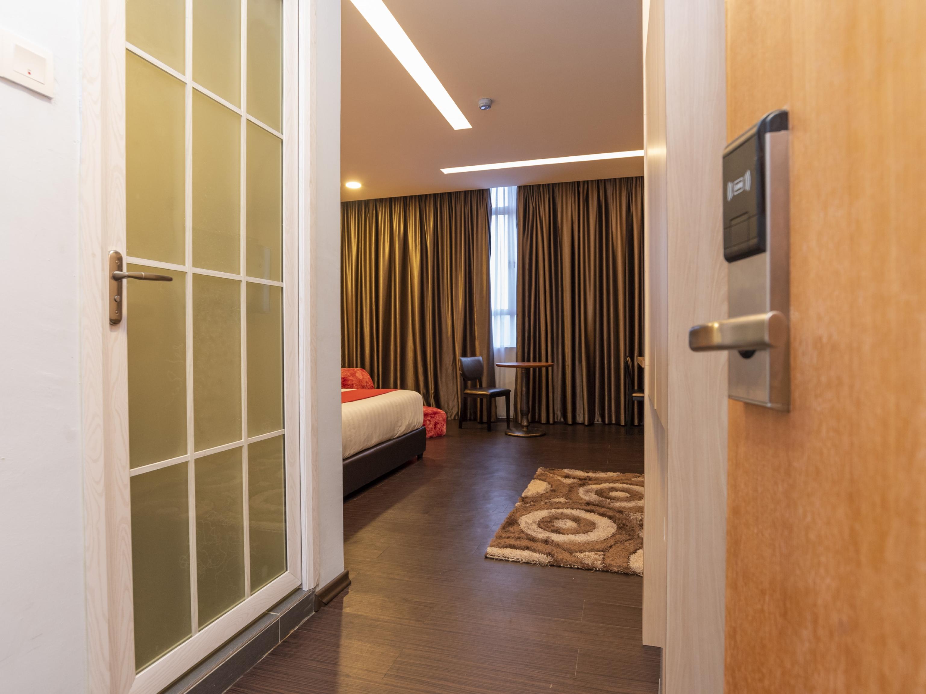 Zenz Hotel Kulai Exteriér fotografie