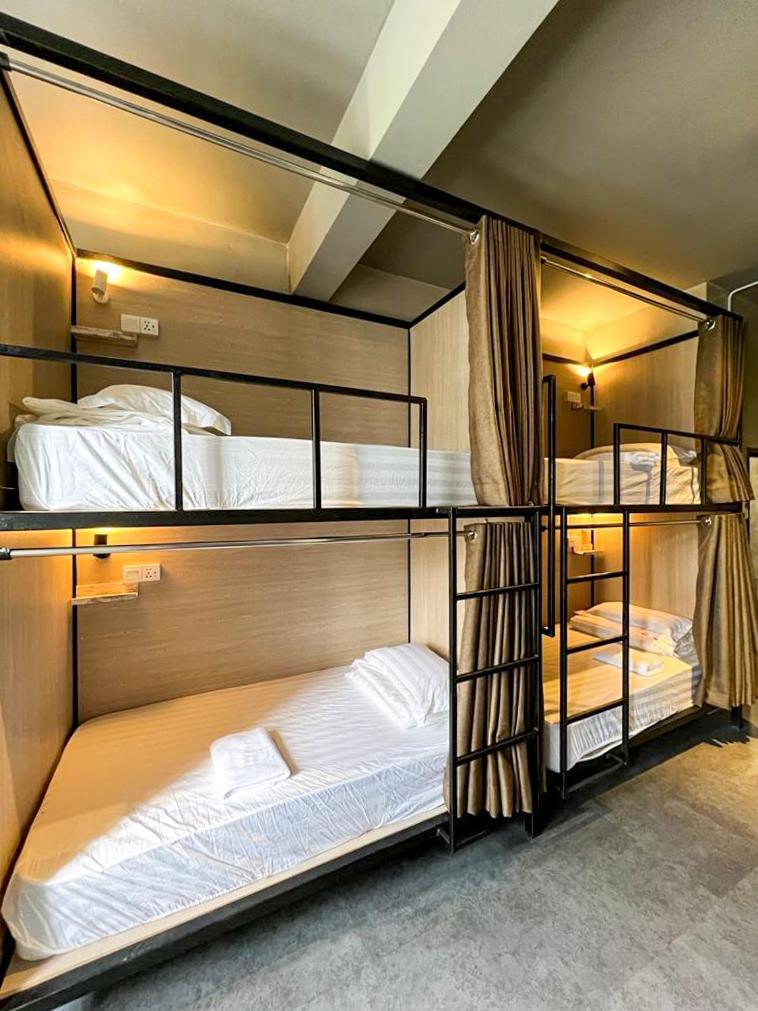Zenz Hotel Kulai Exteriér fotografie