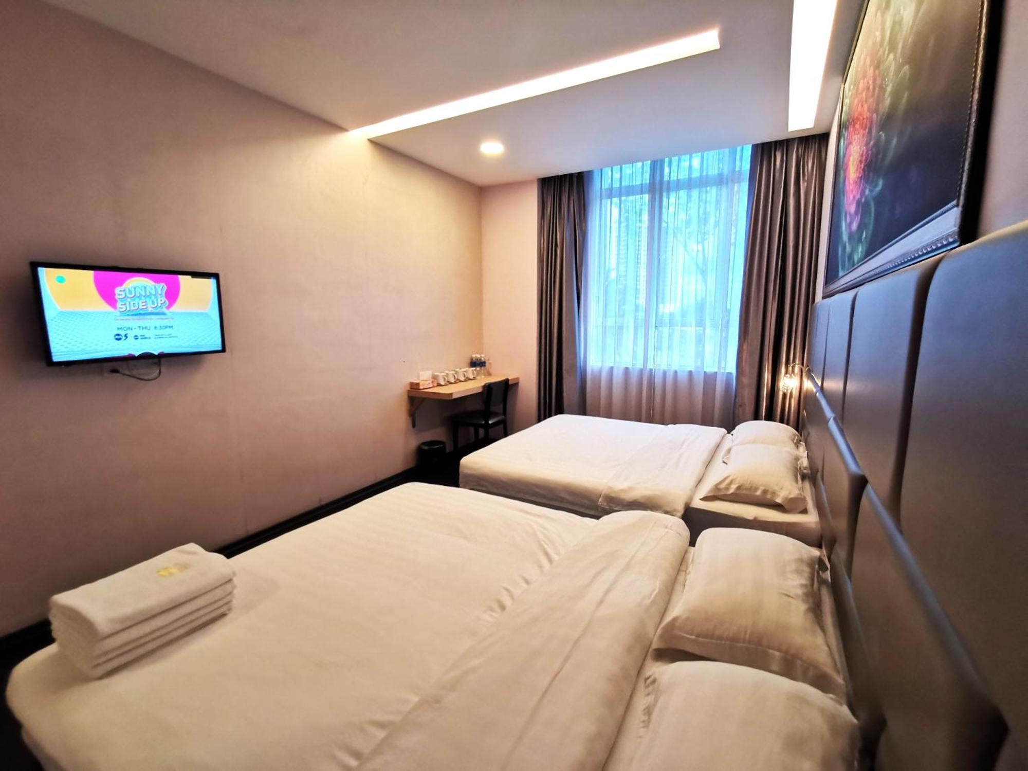 Zenz Hotel Kulai Exteriér fotografie