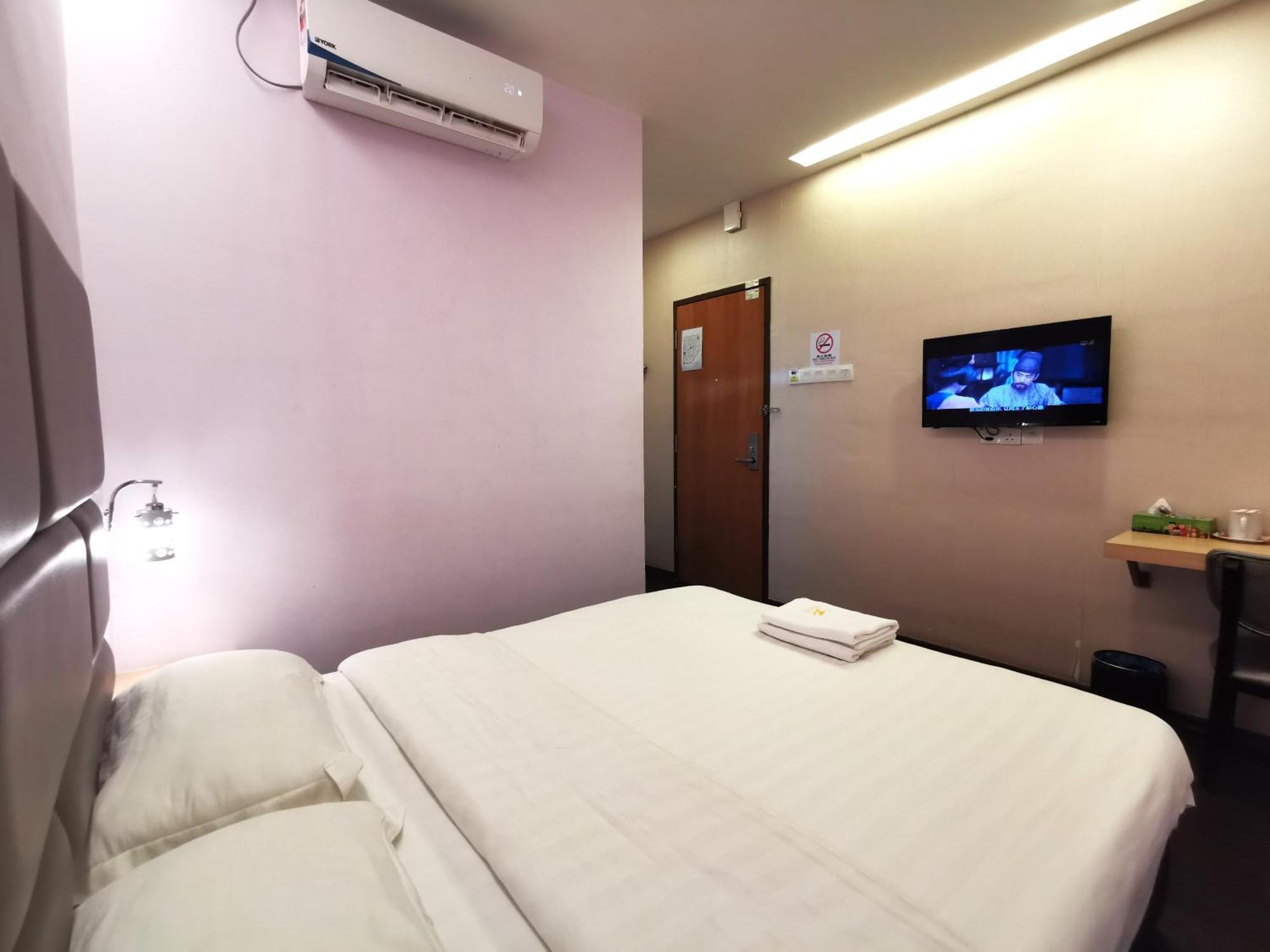 Zenz Hotel Kulai Exteriér fotografie