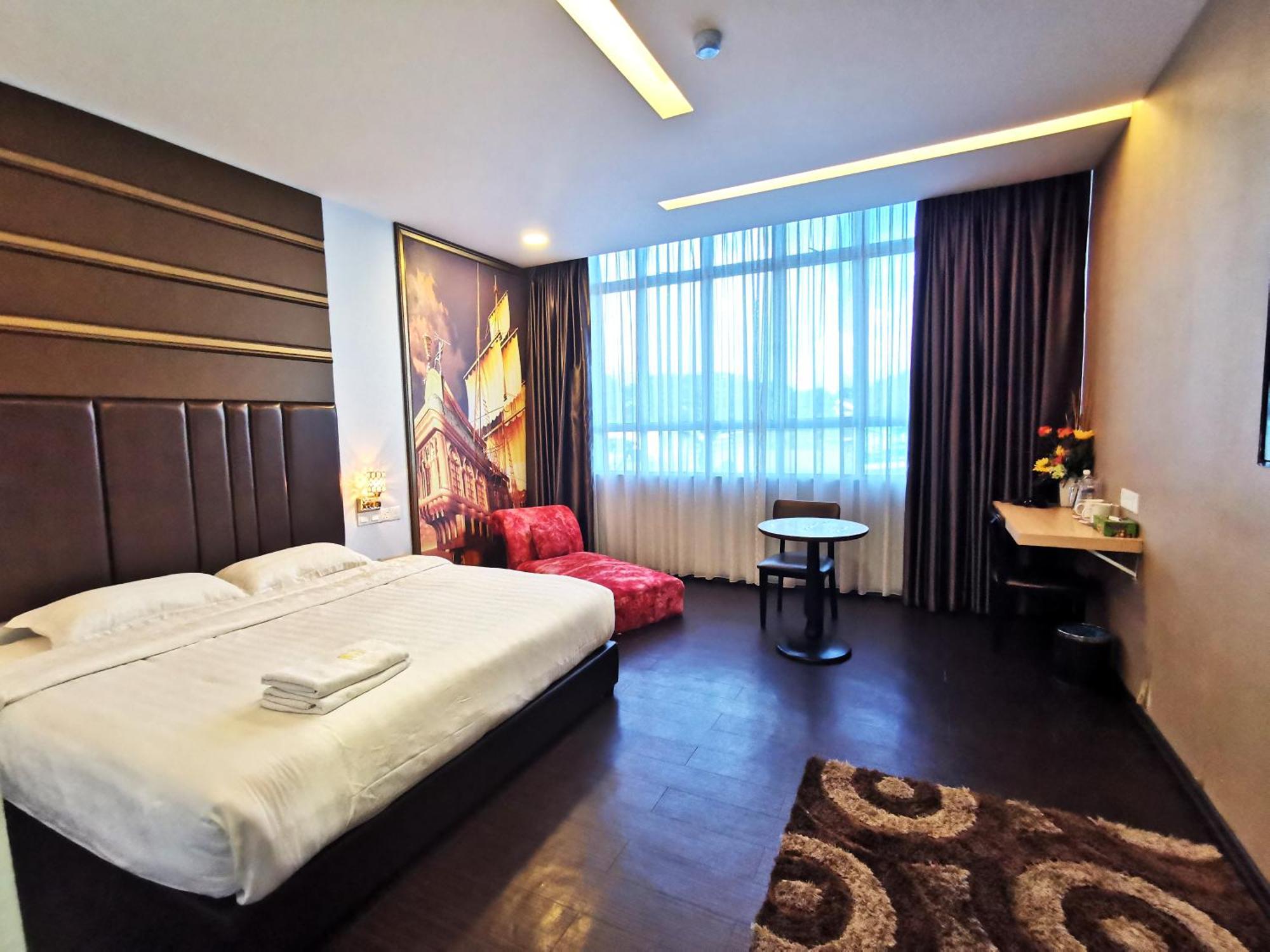 Zenz Hotel Kulai Exteriér fotografie